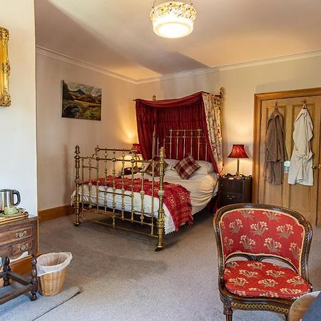 Taldraeth - Old Vicarage Guest House Penrhyndeudreath Dış mekan fotoğraf