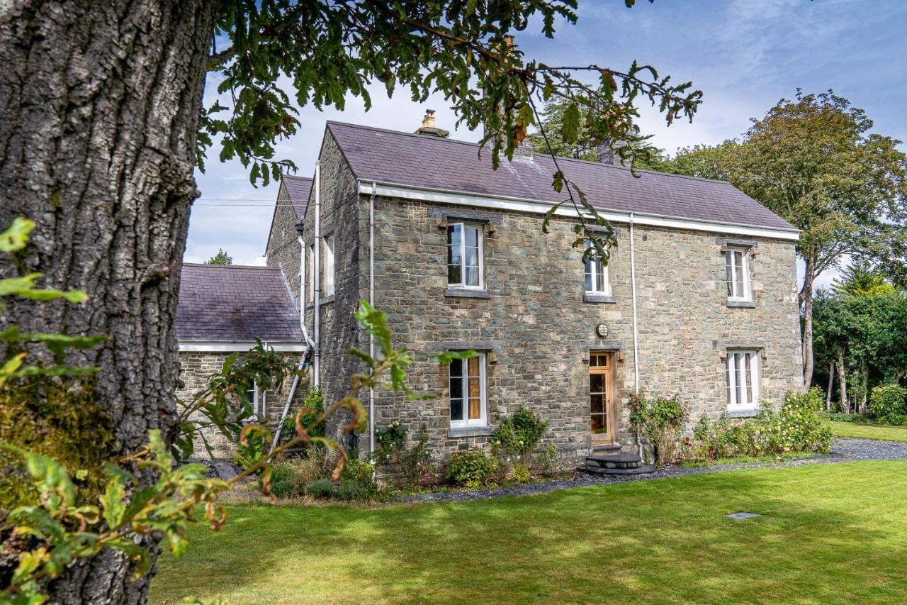 Taldraeth - Old Vicarage Guest House Penrhyndeudreath Dış mekan fotoğraf