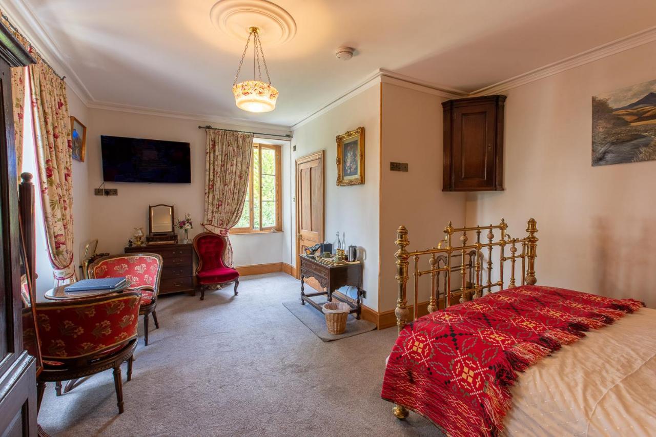 Taldraeth - Old Vicarage Guest House Penrhyndeudreath Dış mekan fotoğraf